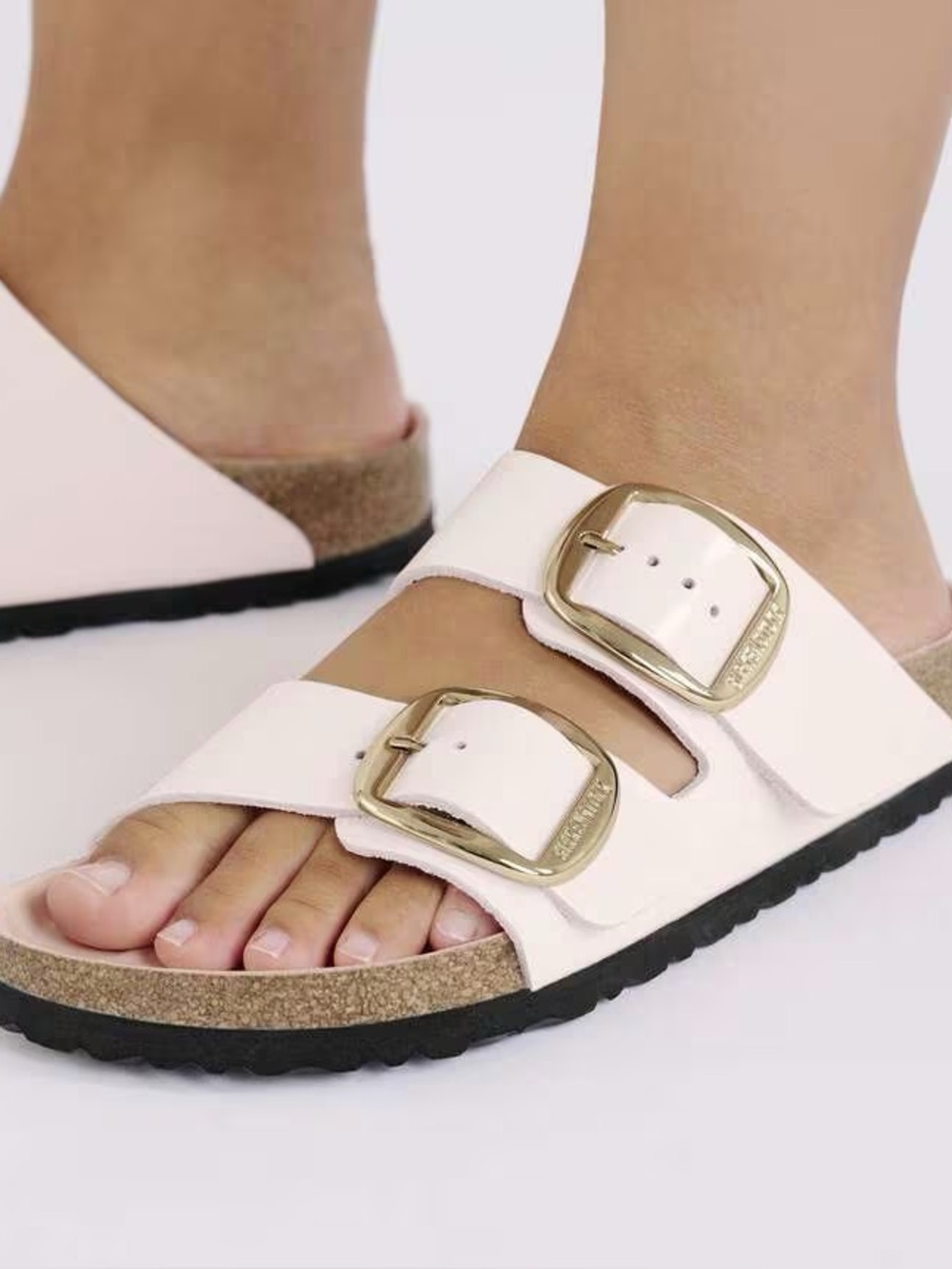 Birkenstock Arizona Big Buckle
Natural Leather Patent pink